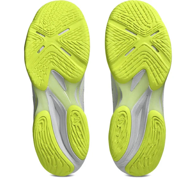 Asics - 1052A083 - NETBURNER BALLISTIC FF 4 - 107 WHITE/SAFETY YELLOW - ženske tenisice 2027