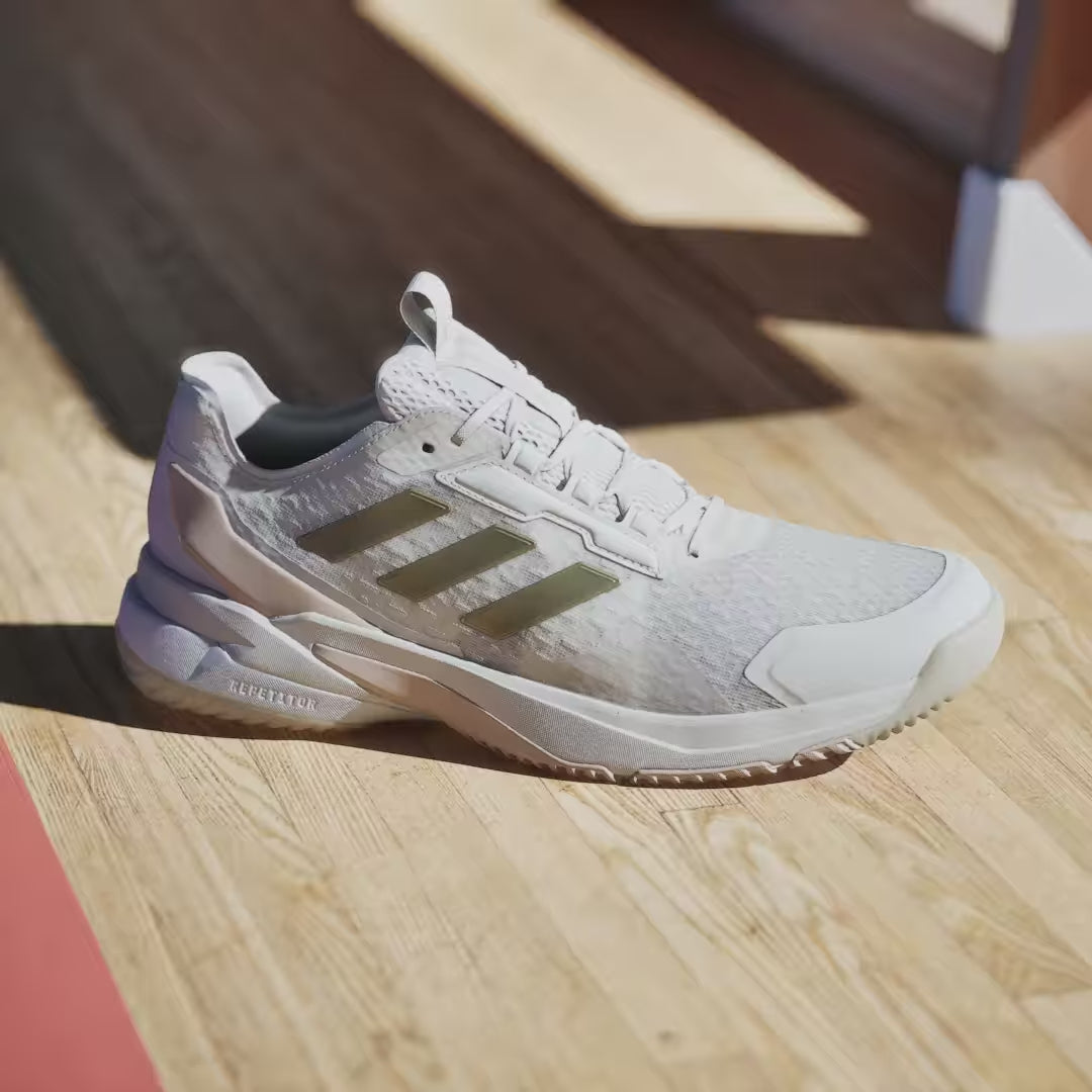 Prenesi videozapis: Adidas - IHP7026 - Crazyflight 6  - Unisex tenisice 2026